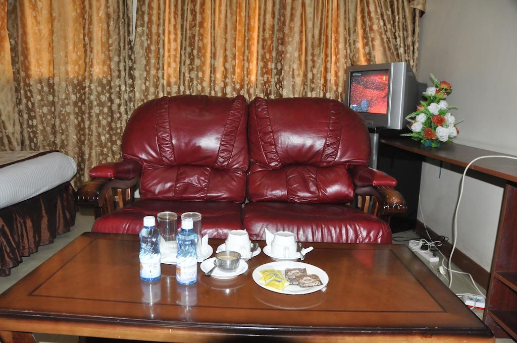 Hotel Central Park ไนโรบี ภายนอก รูปภาพ