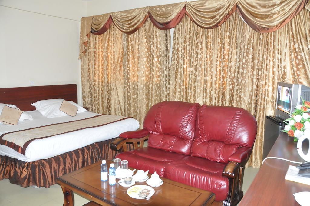 Hotel Central Park ไนโรบี ภายนอก รูปภาพ