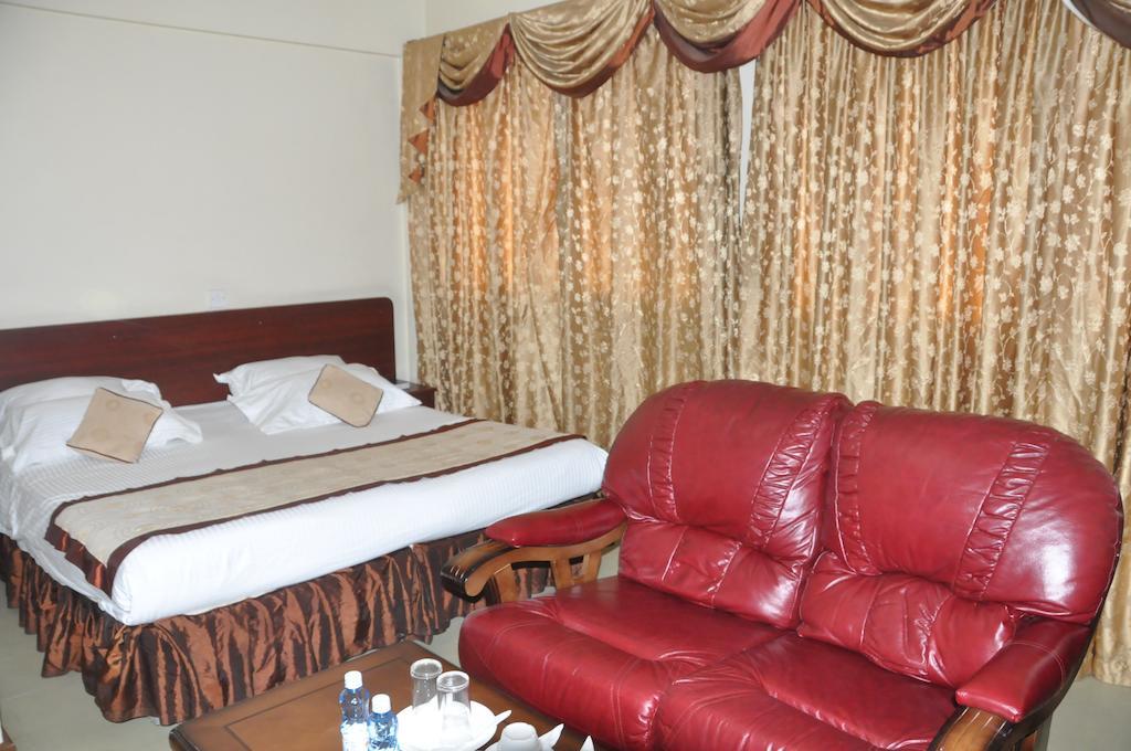 Hotel Central Park ไนโรบี ภายนอก รูปภาพ
